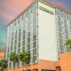 Hotel Corpus Christi Bayfront